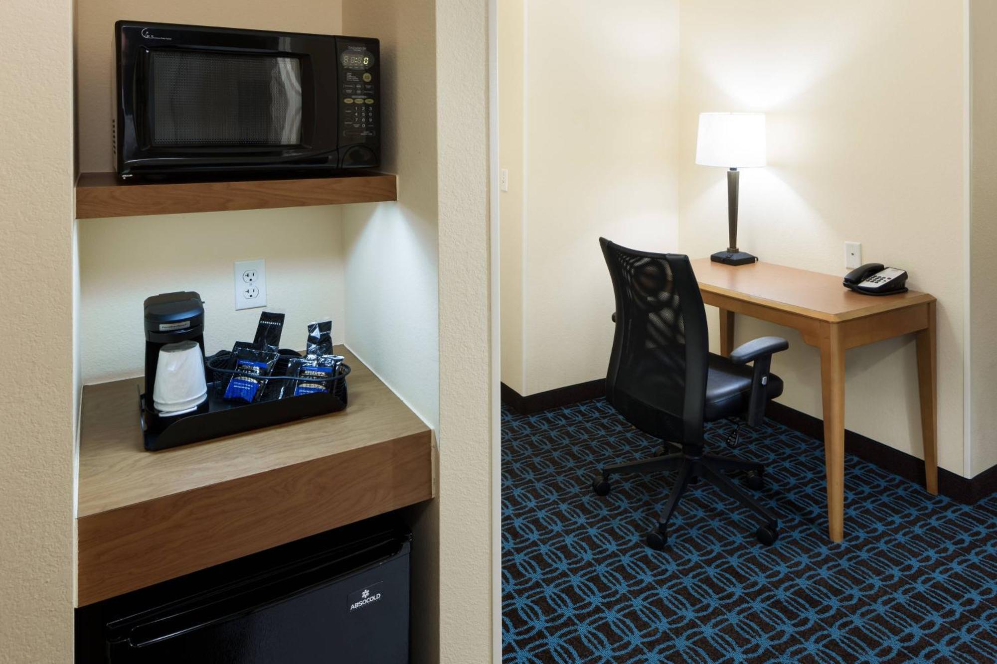 Hotel Fairfield By Marriott Ruston Extérieur photo